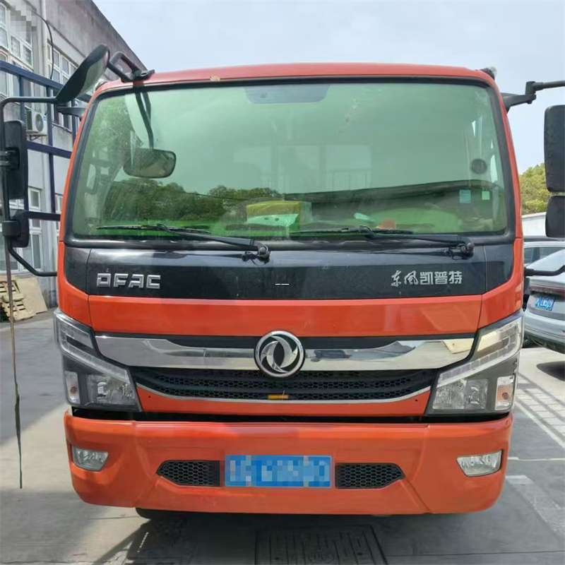锡山区白朗县进仓物流：专线直达的多元货运探索